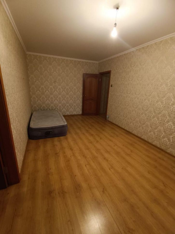 3-комн квартира Цанова б-р, 11к2