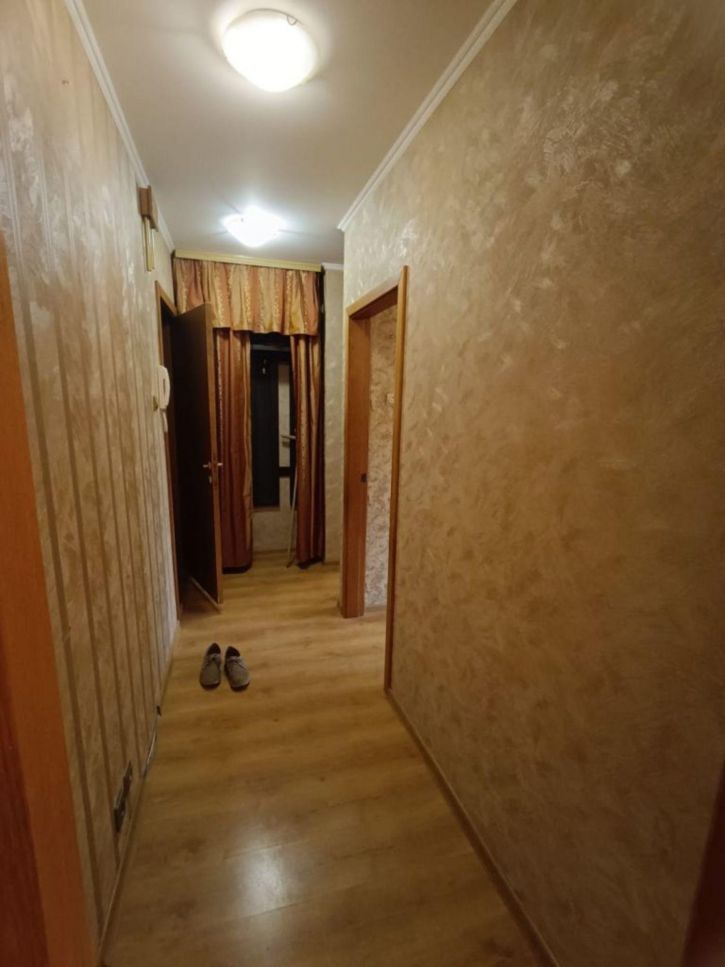 3-комн квартира Цанова б-р, 11к2