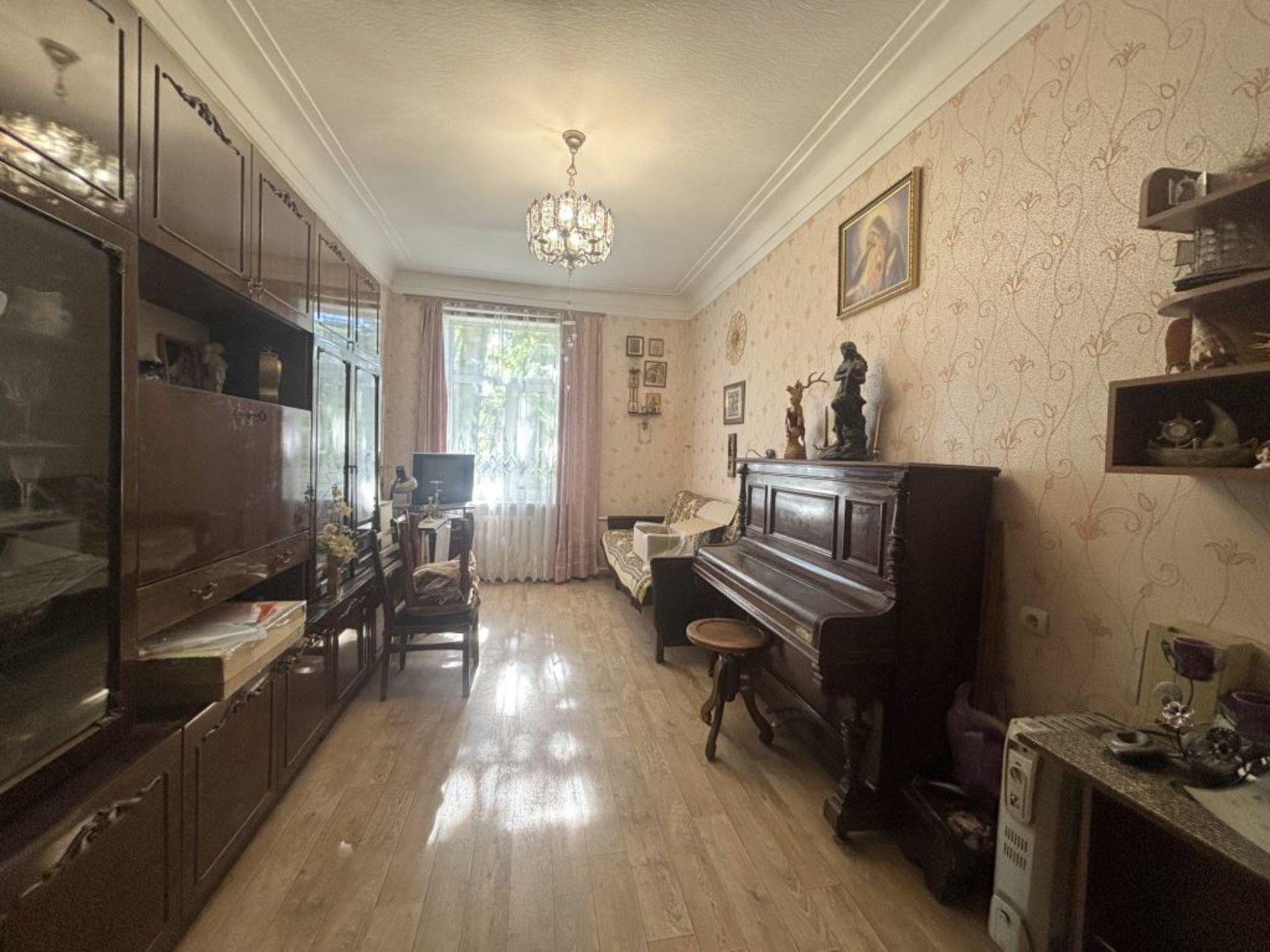 Купить квартиру за 11 500 000 рублей на Бобкова ул, 14