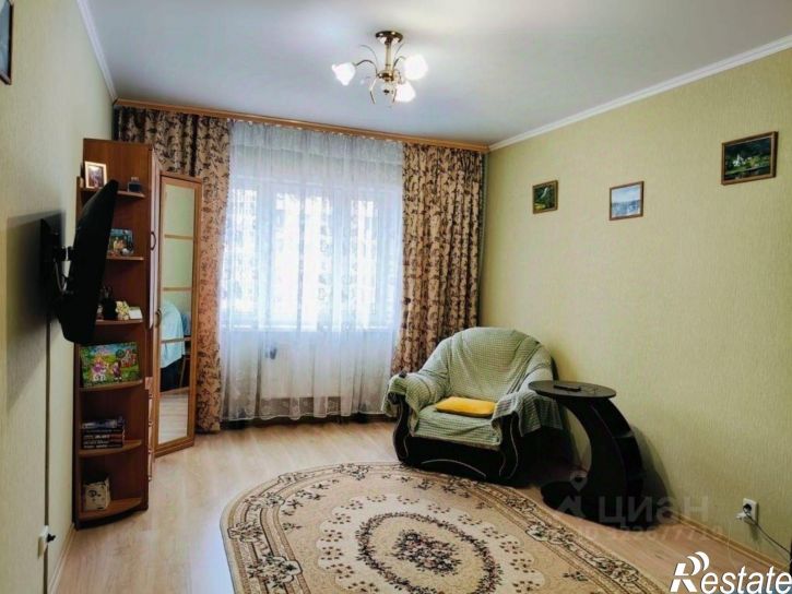 3-комн квартира ул Хромова, 25,  д. 25