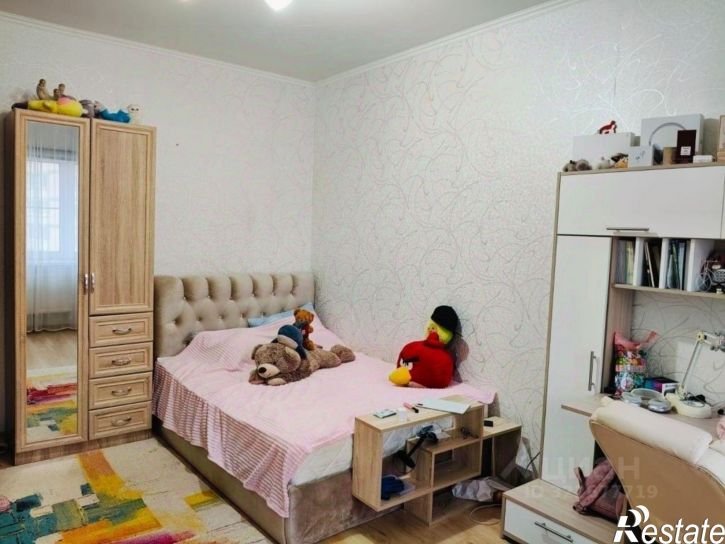 3-комн квартира ул Хромова, 25,  д. 25