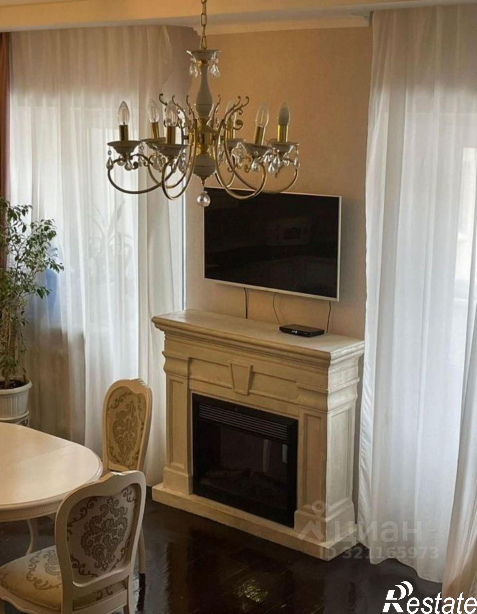 Купить квартиру за 15 000 000 рублей на проспект Победы, 11