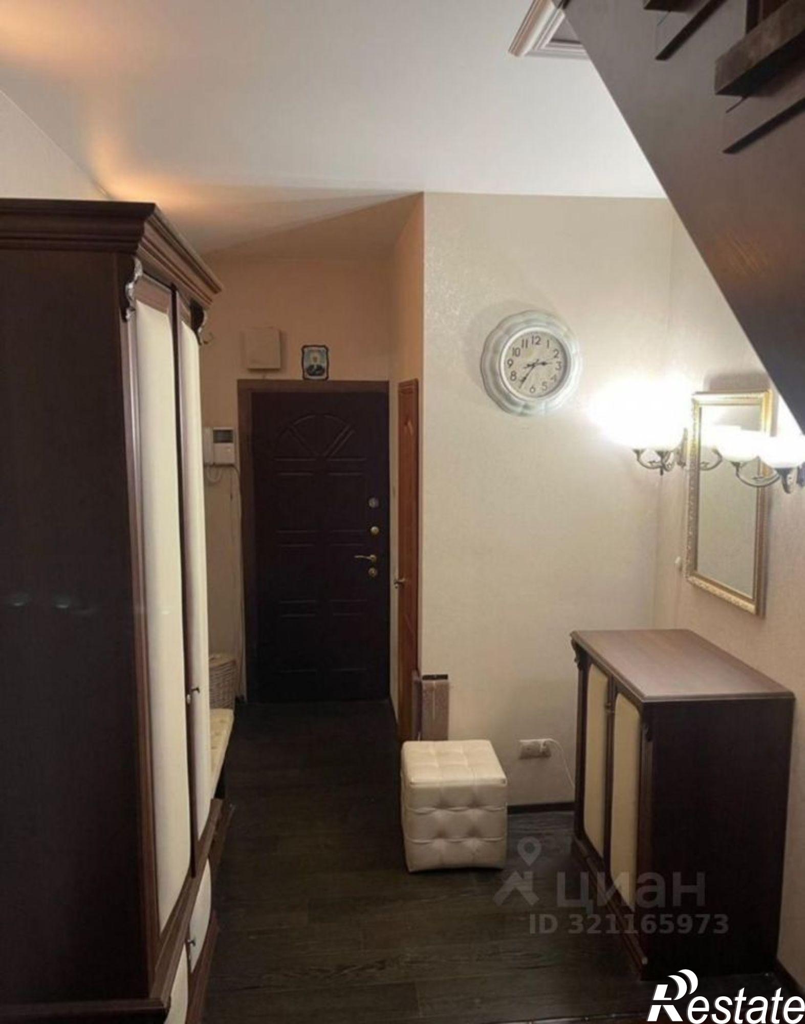 Купить квартиру за 15 000 000 рублей на проспект Победы, 11