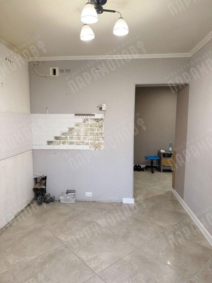 3-комн квартира Седова ул, 57