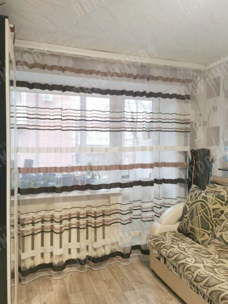 2-комн квартира Горького ул, 61