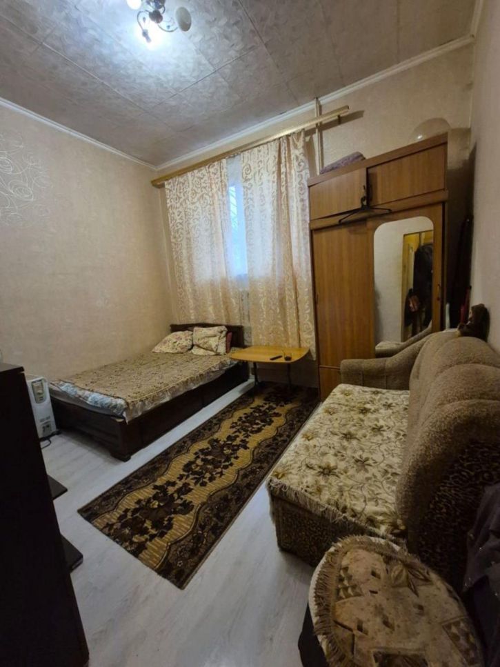 1-комн квартира Учительская ул, 3