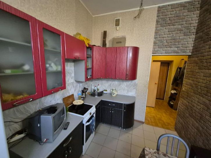 1-комн квартира Учительская ул, 3