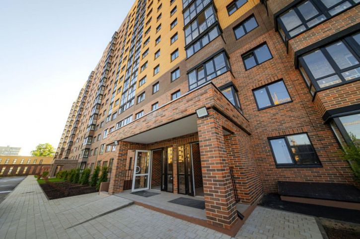 1-комн квартира в новом доме Лемешева ул