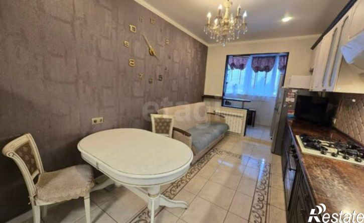 3-комн квартира ул Планерная, 4,  д. 4