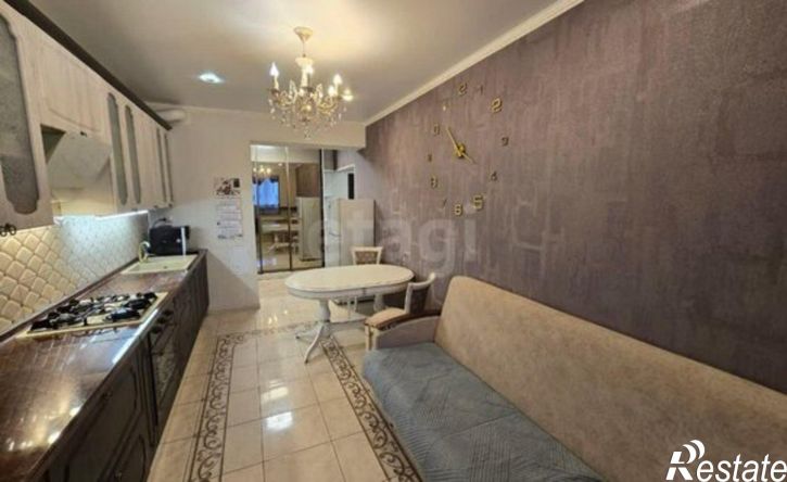 3-комн квартира ул Планерная, 4,  д. 4