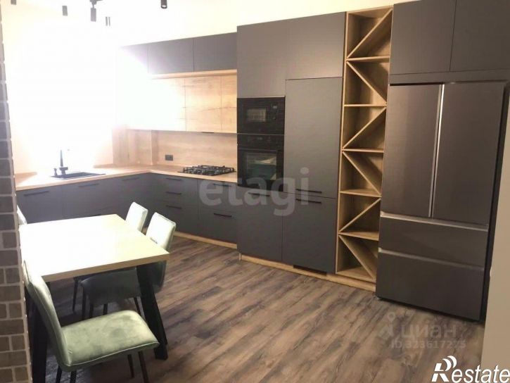 3-комн квартира Краснофлотская наб, 17,  д. 17