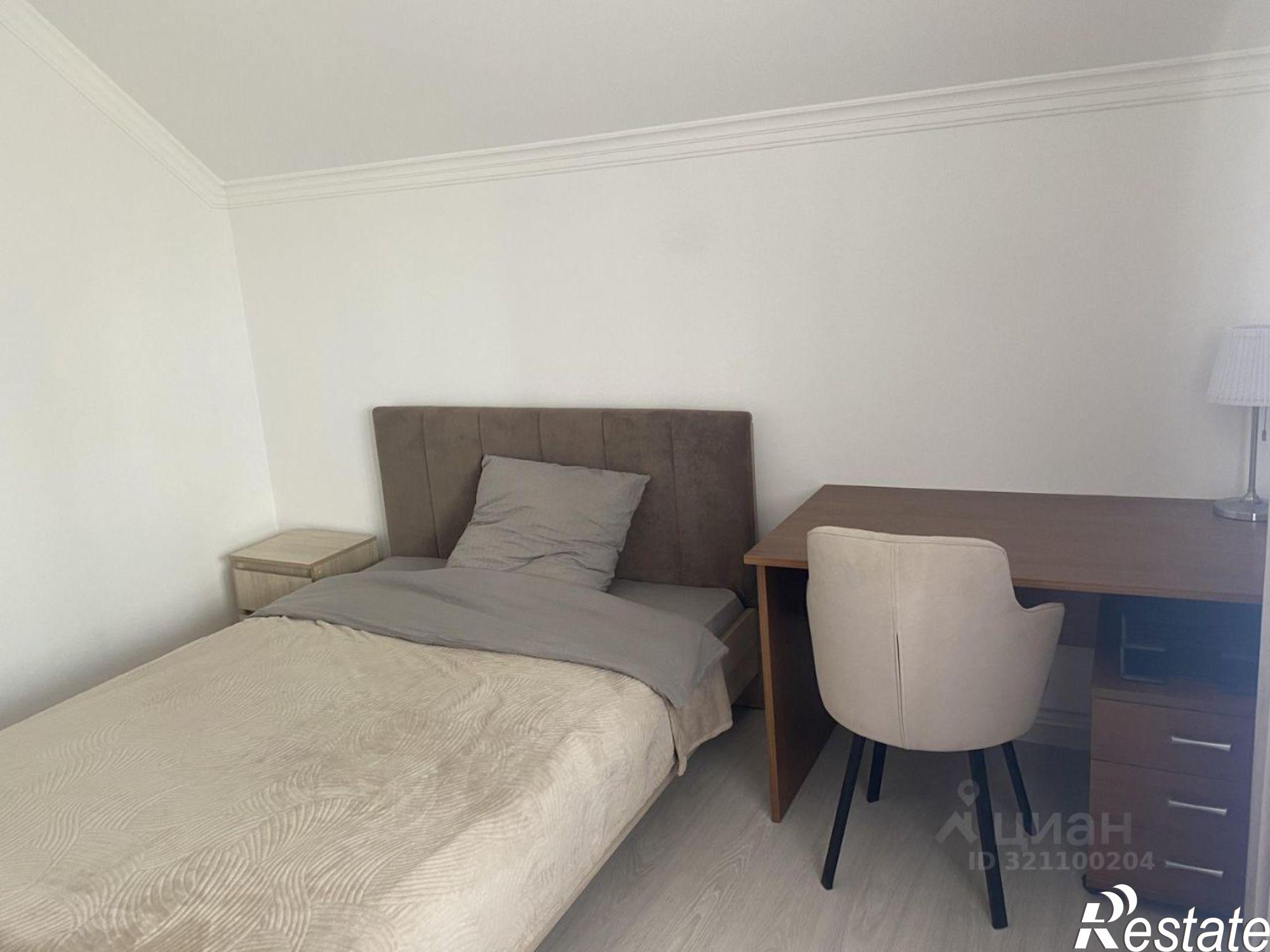 Сдать комнату за 15 000 рублей