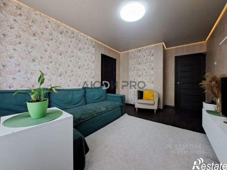 3-комн квартира пр-кт Николая Корыткова, 8,  д. 8