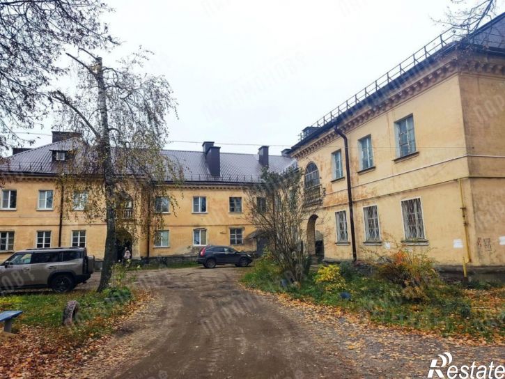 2-комн квартира улица 15 лет Октября, 8,  д. 8