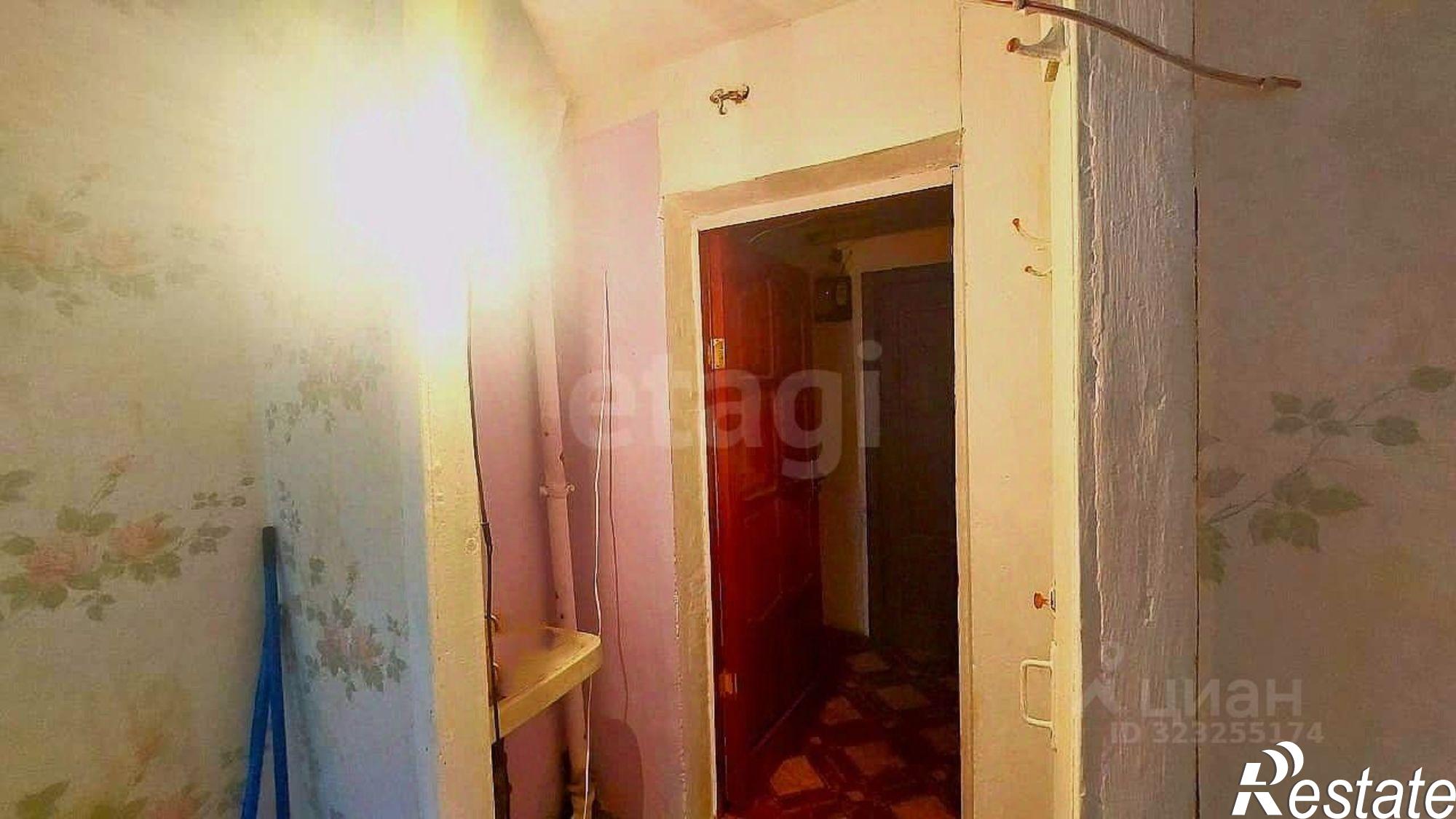 Купить комнату за 940 000 рублей на улица Орджоникидзе, 49 к4