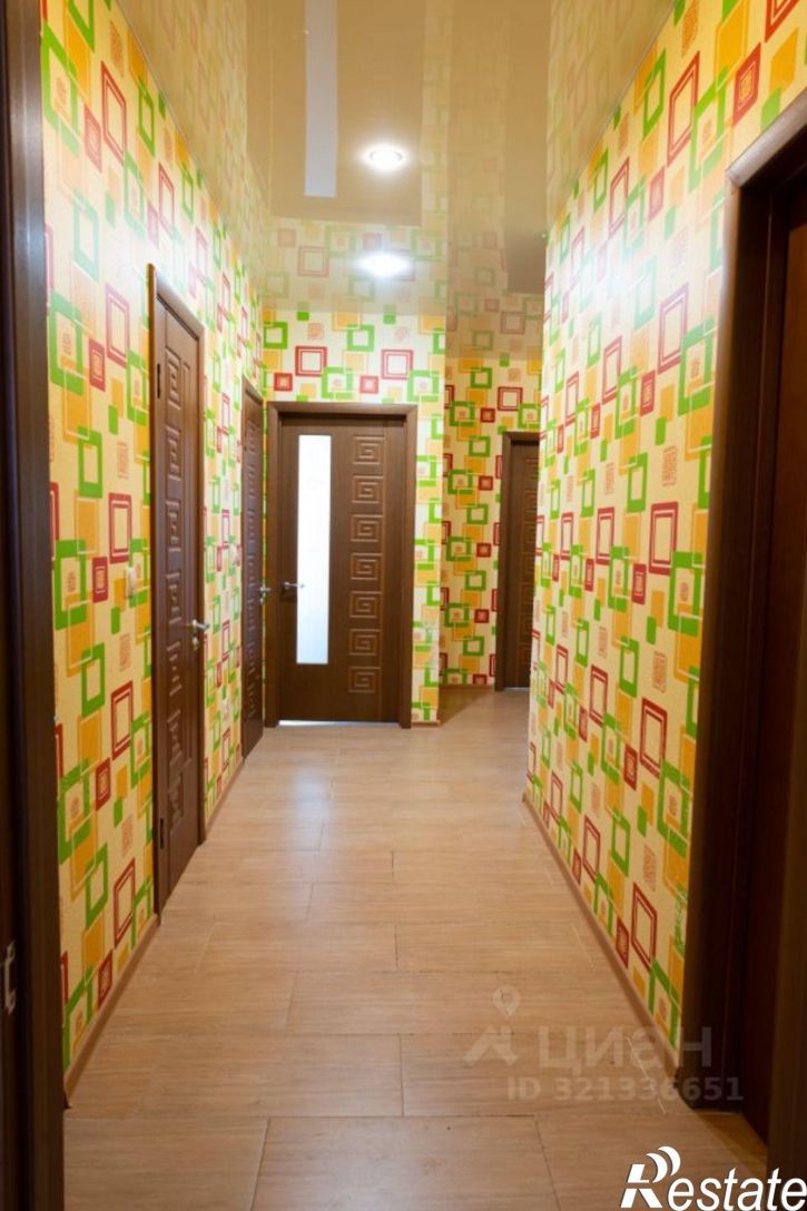 3-комн квартира улица Зинаиды Коноплянниковой, 85,  д. 85