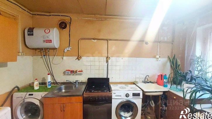 Комната улица Орджоникидзе, 49 к4,  д. 49 к4