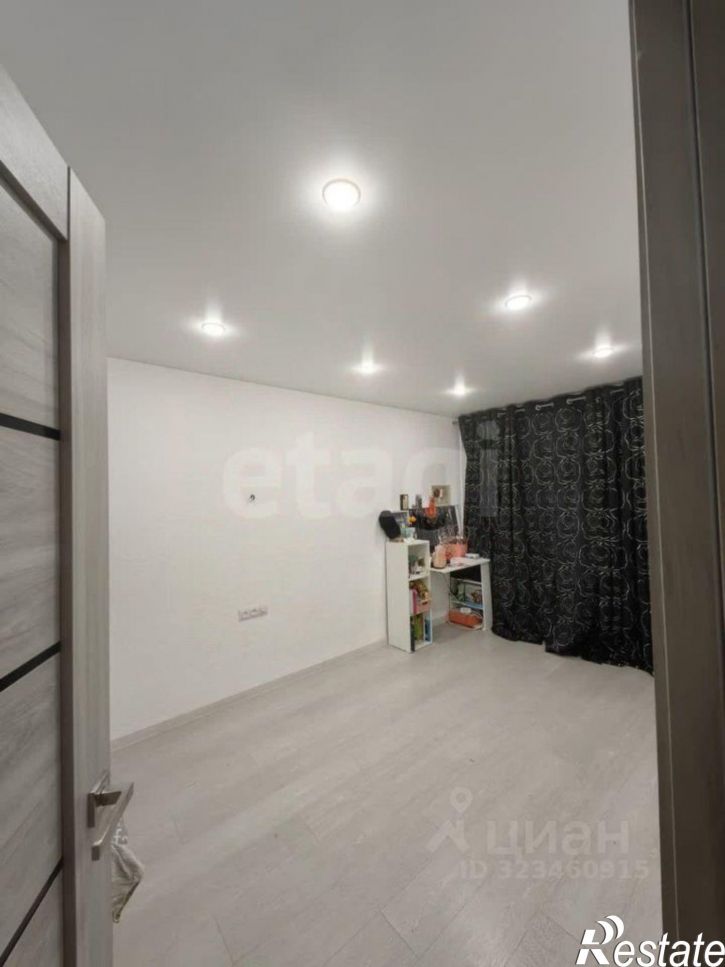 3-комн квартира улица Склизкова, 98,  д. 98