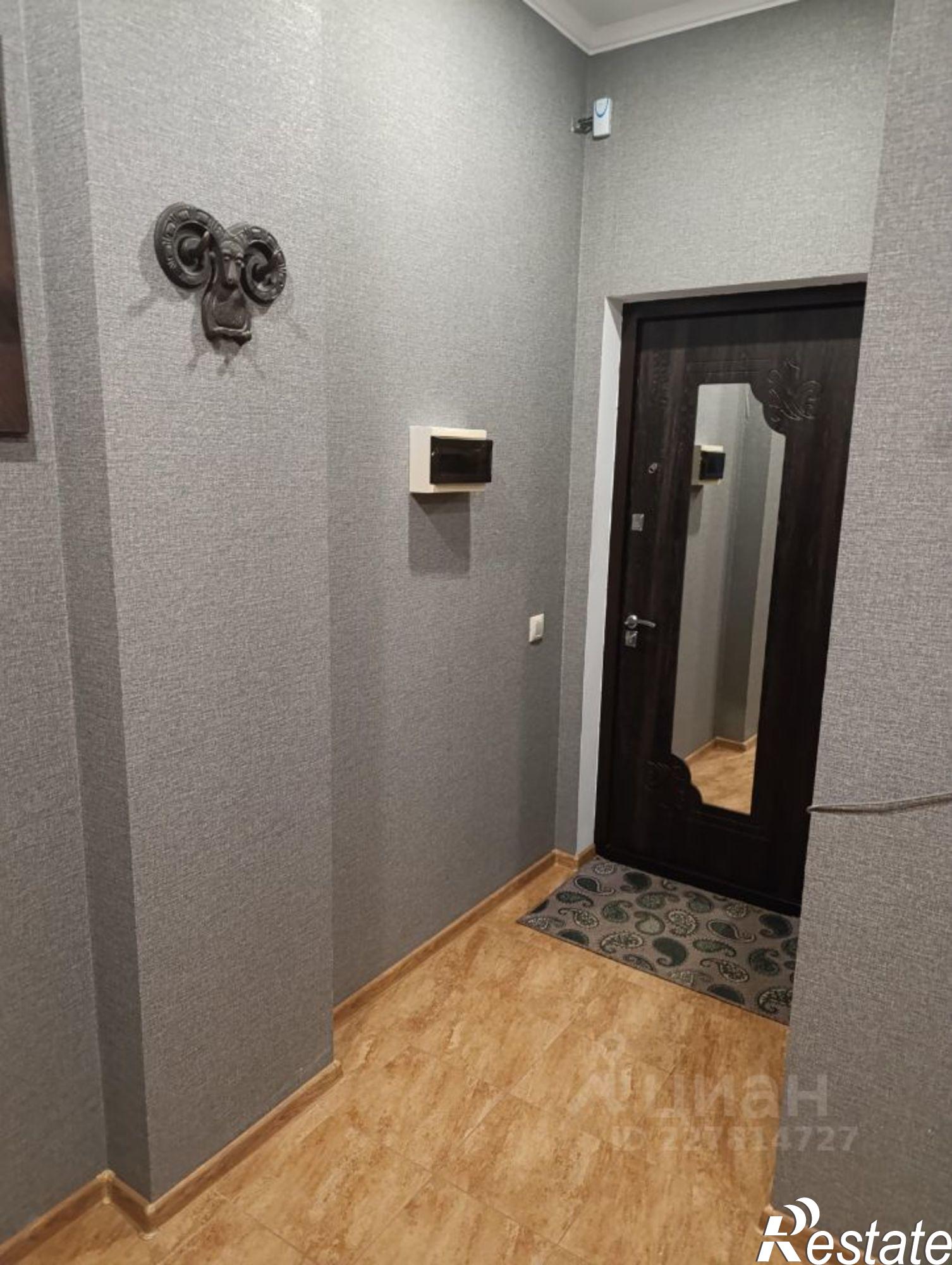 Сдать квартиру за 28 000 рублей на ул Макарова, 4 1