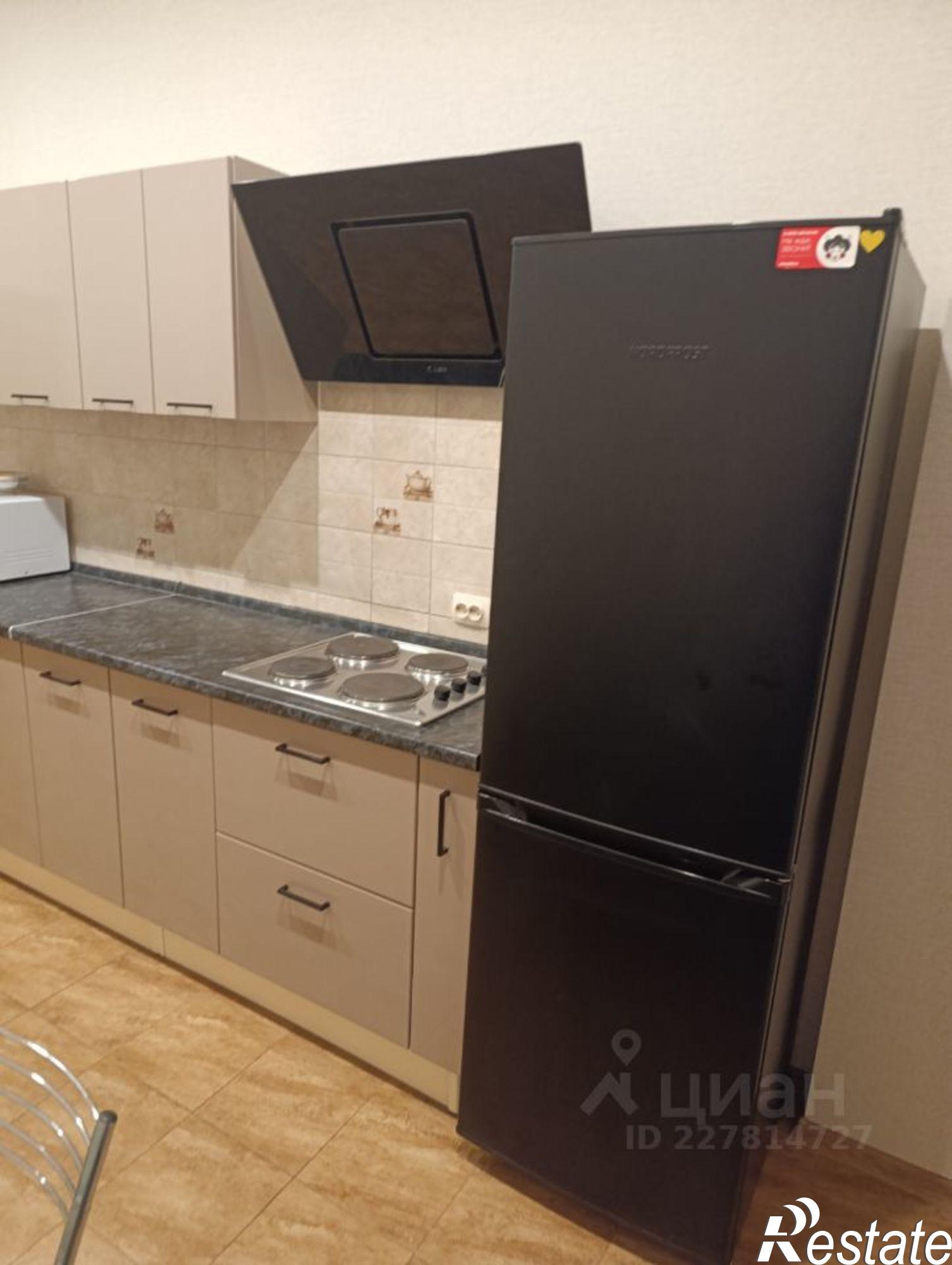 Сдать квартиру за 28 000 рублей на ул Макарова, 4 1