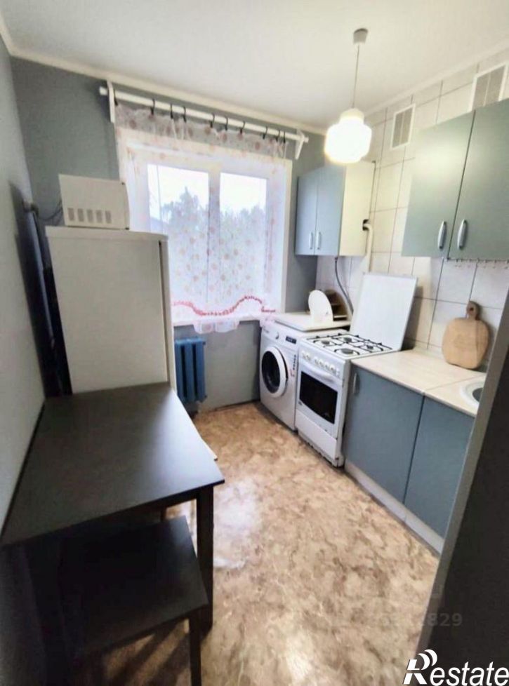 3-комн квартира посёлок Химинститута, 17