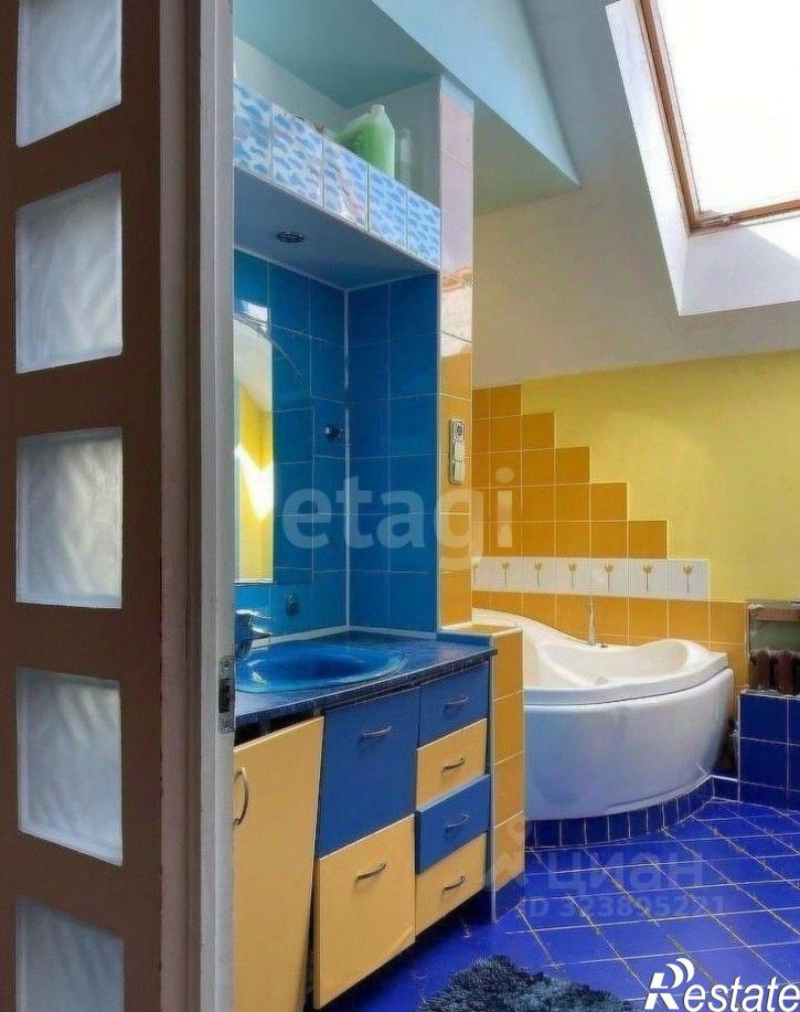 3-комн квартира ул Маршала Буденного, 12,  д. 12