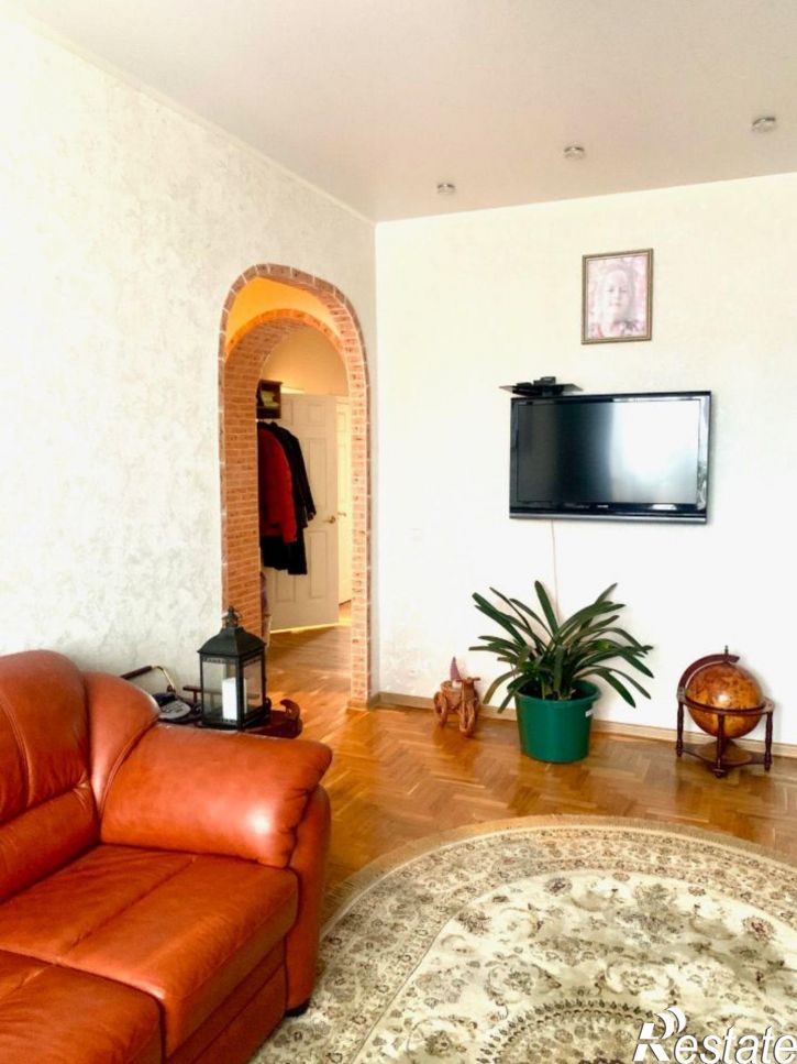 3-комн квартира улица Чернышевского, 1,  д. 1