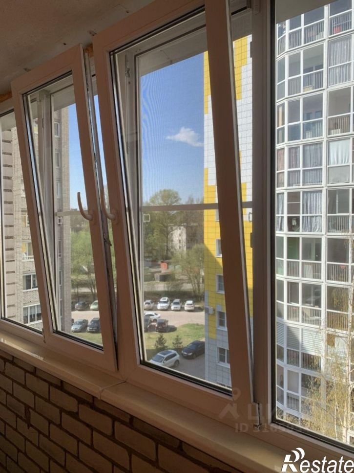 2-комн квартира ул Орджоникидзе, 49 8,  д. 49 8,  к. 8