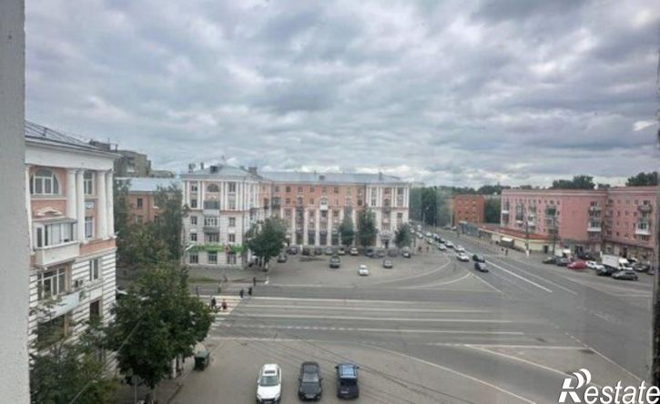 2-комн квартира проспект Победы, 46/30,  д. 46/30