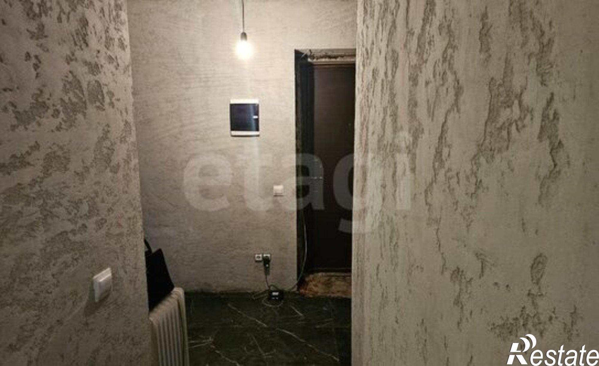 Купить квартиру за 3 750 000 рублей на б-р Шмидта, 33а