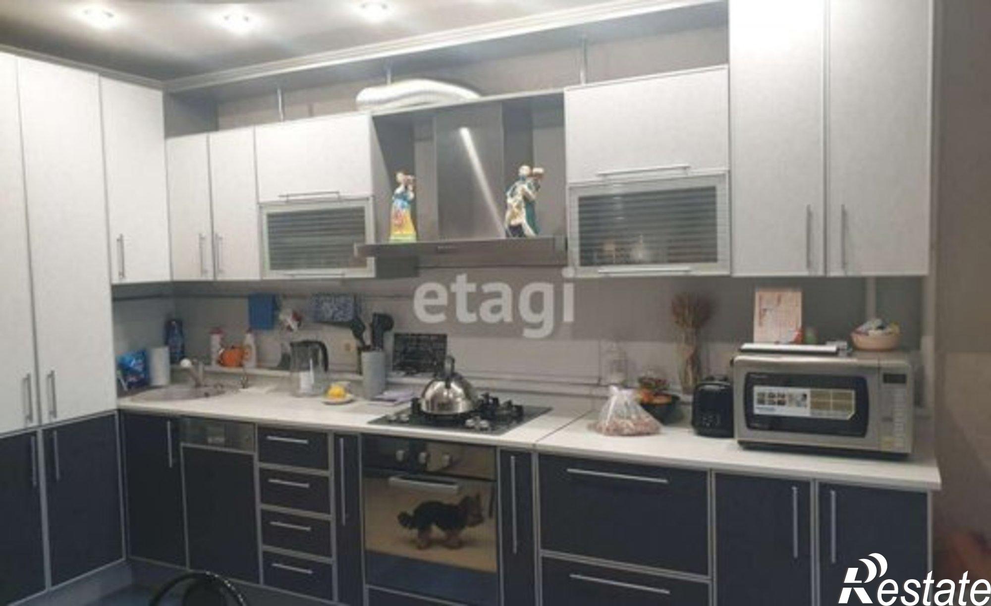 Купить квартиру за 9 300 000 рублей на ул Шишкова, 2