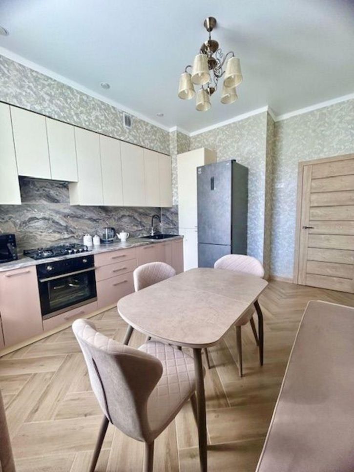 1-комн квартира Благоева ул, 21