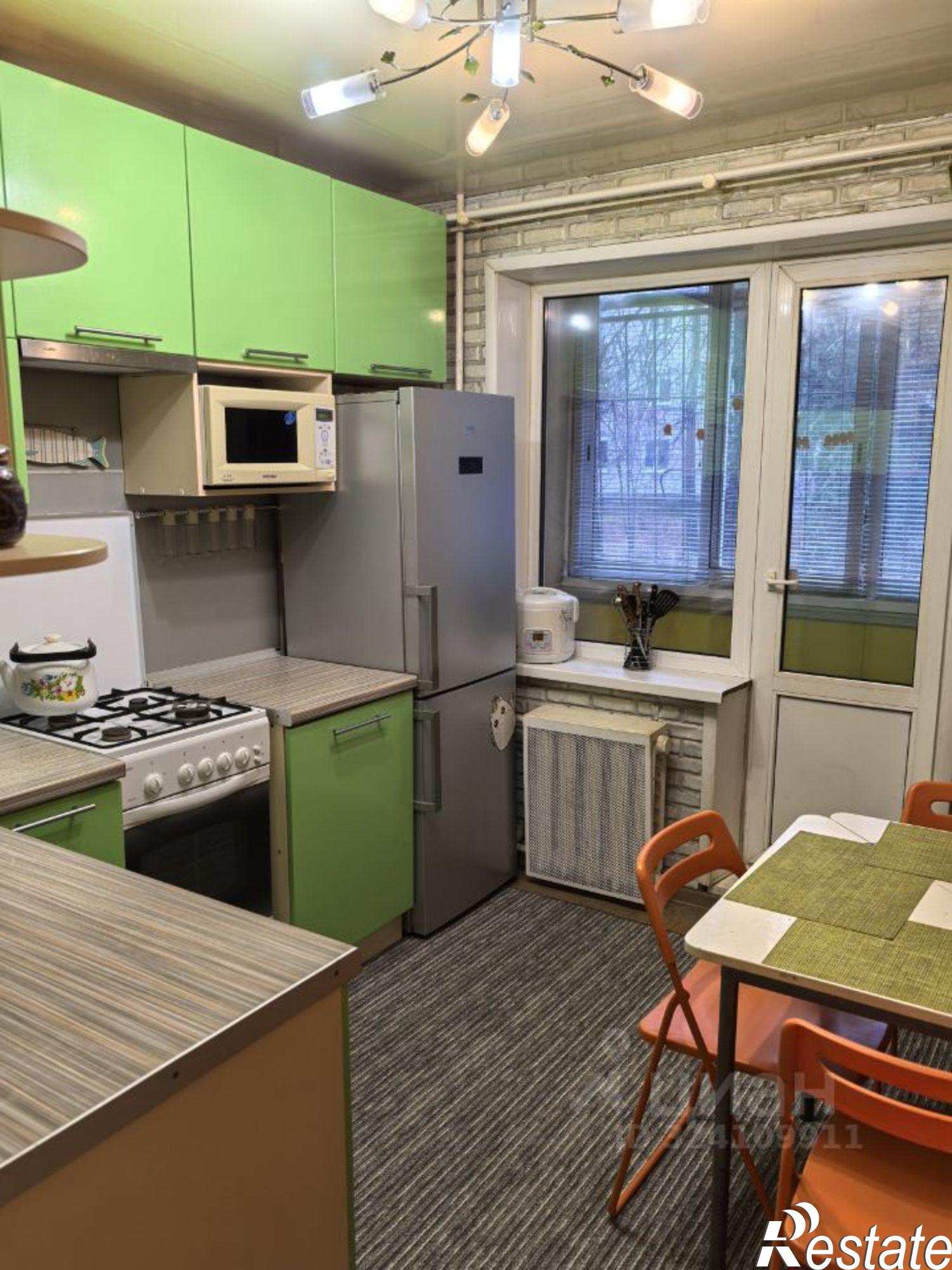 Сдать квартиру за 35 000 рублей на ул Веселова, 26