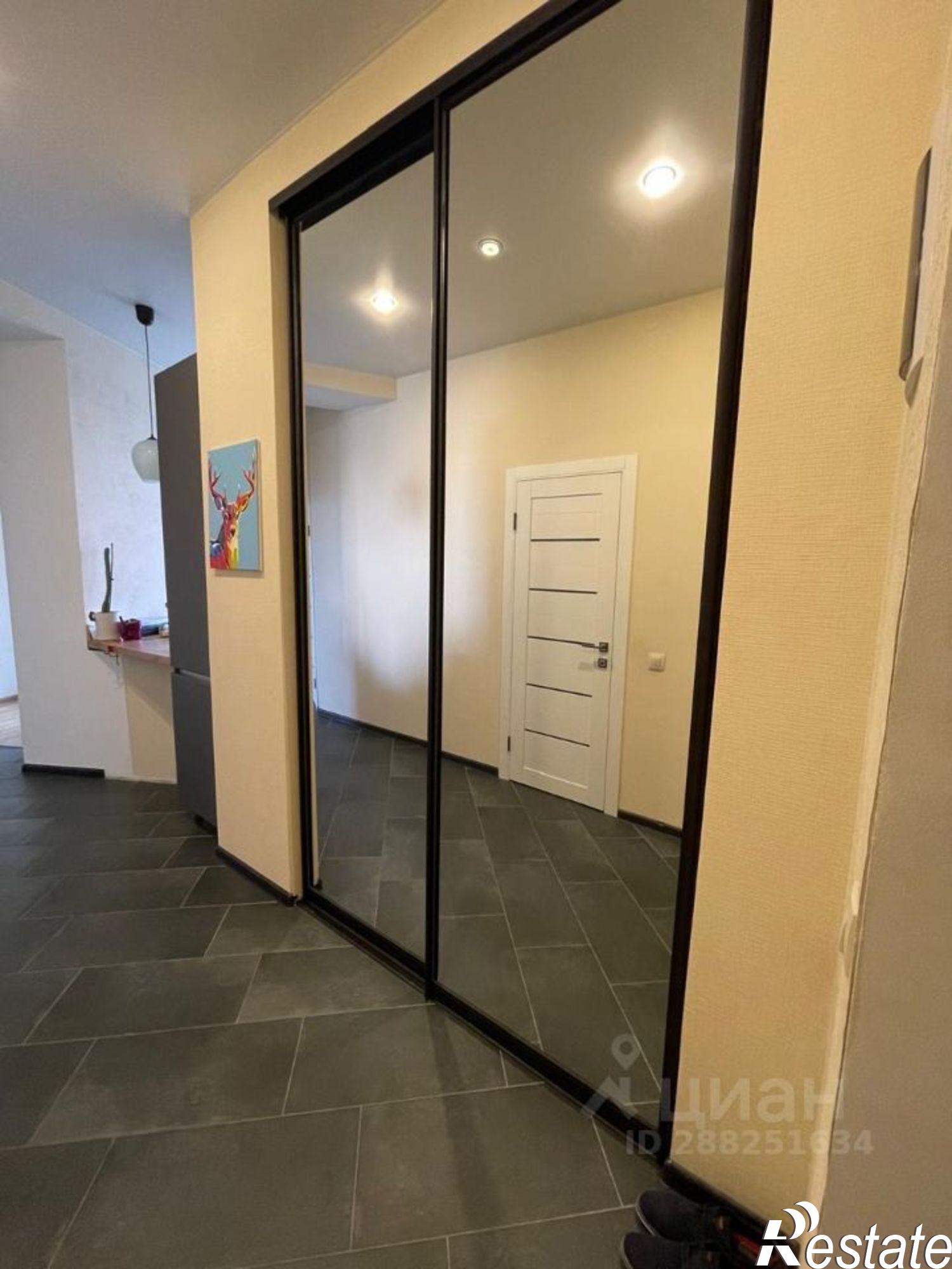 Купить квартиру за 8 200 000 рублей на ул Оснабрюкская, 16 1