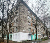 комната 100 кв м ул Благоева, 4