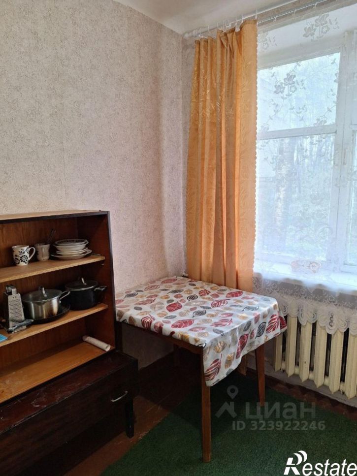 Комната улица Седова, 124А,  д. 124А