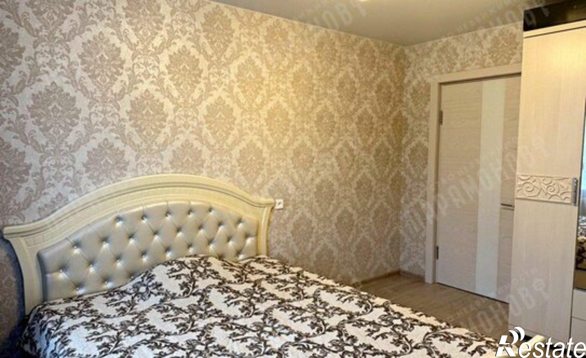 Купить квартиру за 5 800 000 рублей на ул Артюхиной, 24 4