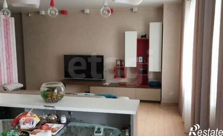 2-комн квартира ул Зинаиды Коноплянниковой, 87,  д. 87