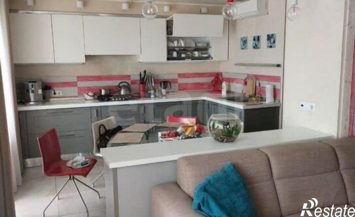 2-комн квартира ул Зинаиды Коноплянниковой, 87,  д. 87