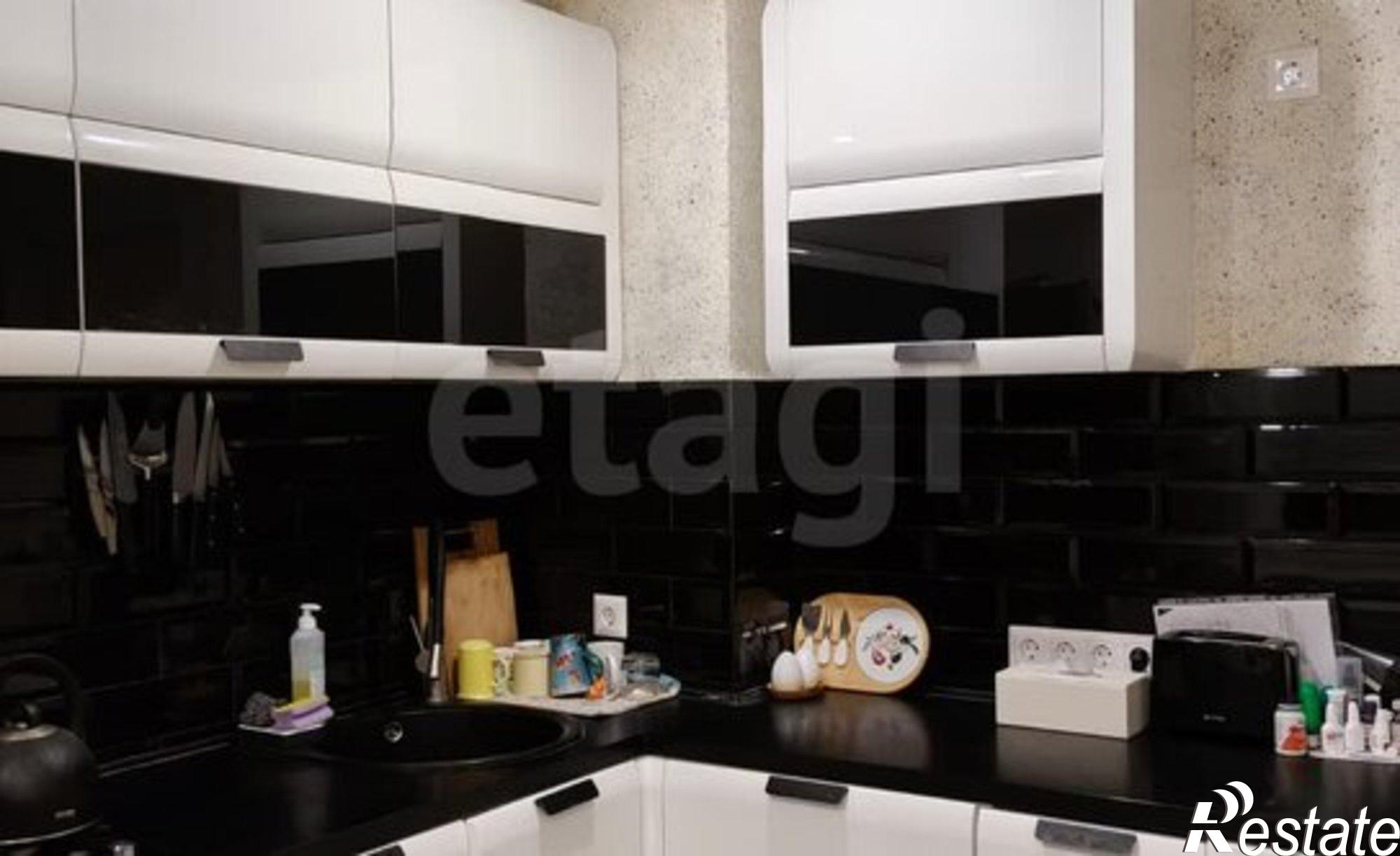 Купить квартиру за 8 150 000 рублей на ул Оснабрюкская, 15