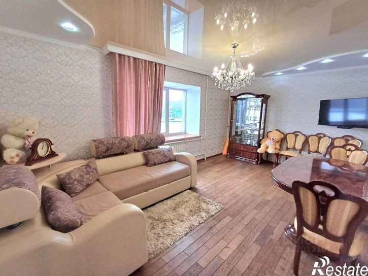 2-комн квартира проспект Победы, 11,  д. 11