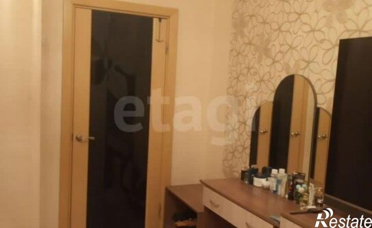 2-комн квартира ул Хромова, 8,  д. 8