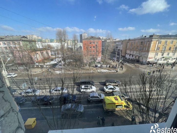 3-комн квартира пр-кт Победы, 36,  д. 36