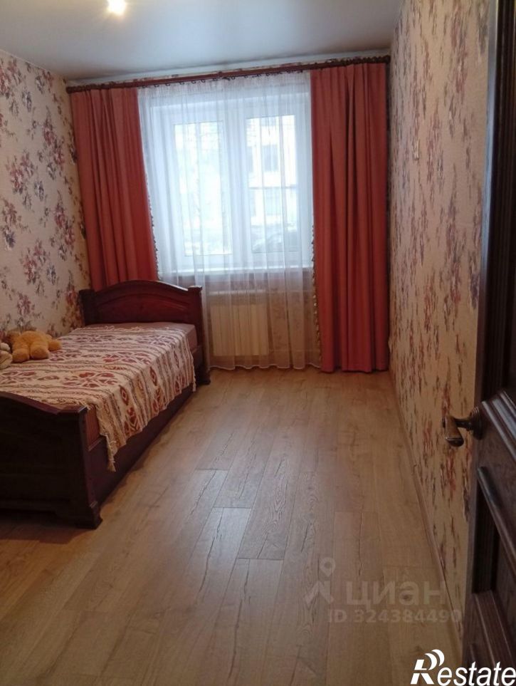 3-комн квартира ул Склизкова, 80,  д. 80