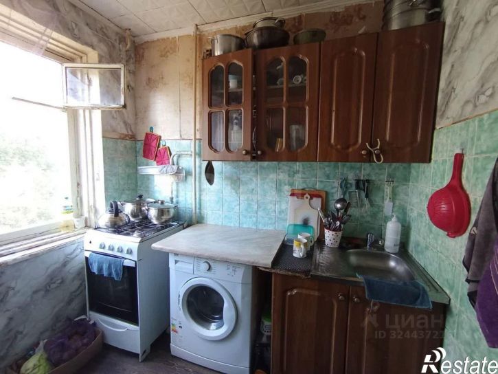 3-комн квартира улица Александра Завидова, 27,  д. 27