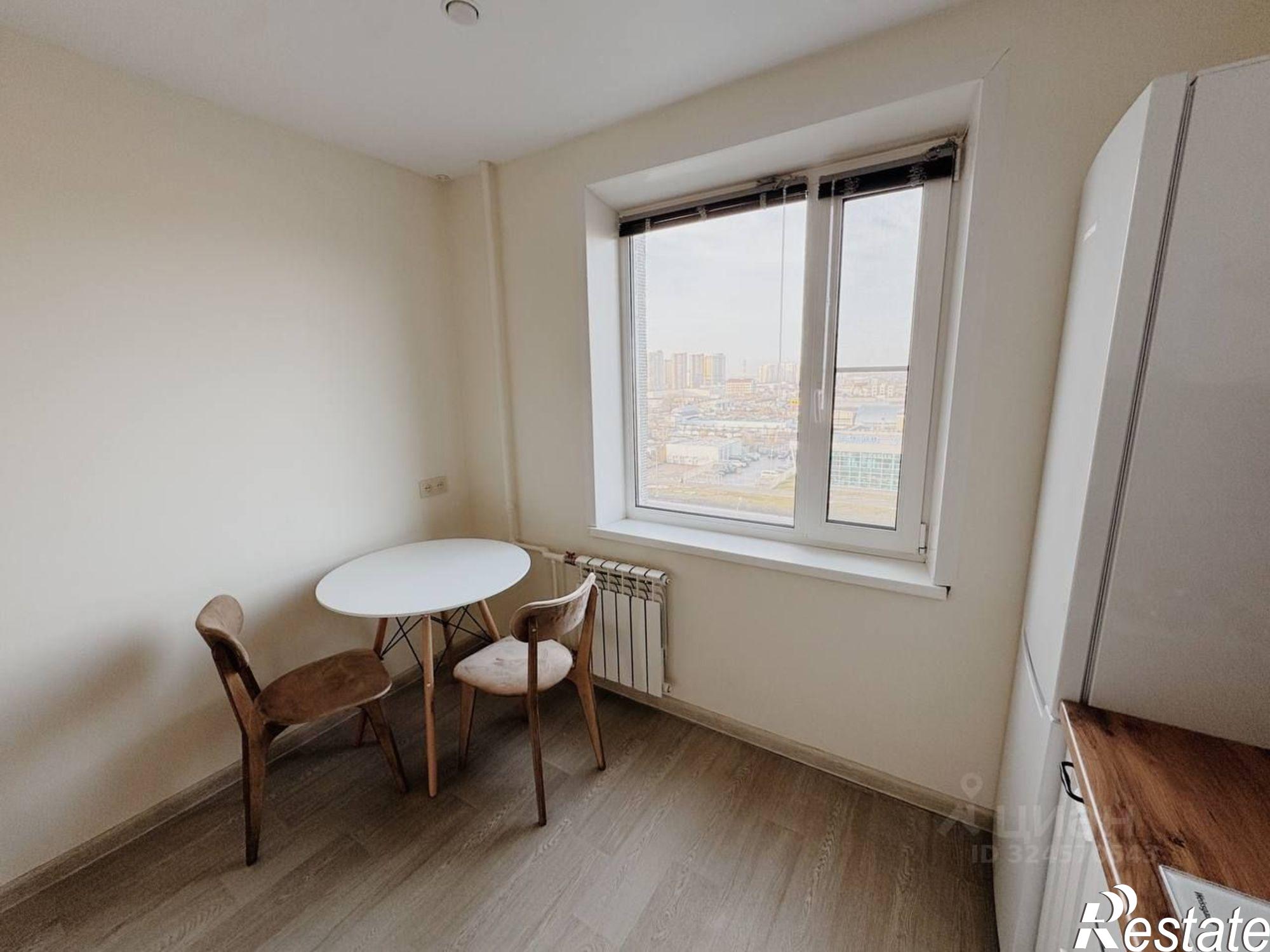 Сдать квартиру за 37 000 рублей на Октябрьский пр-кт, 93