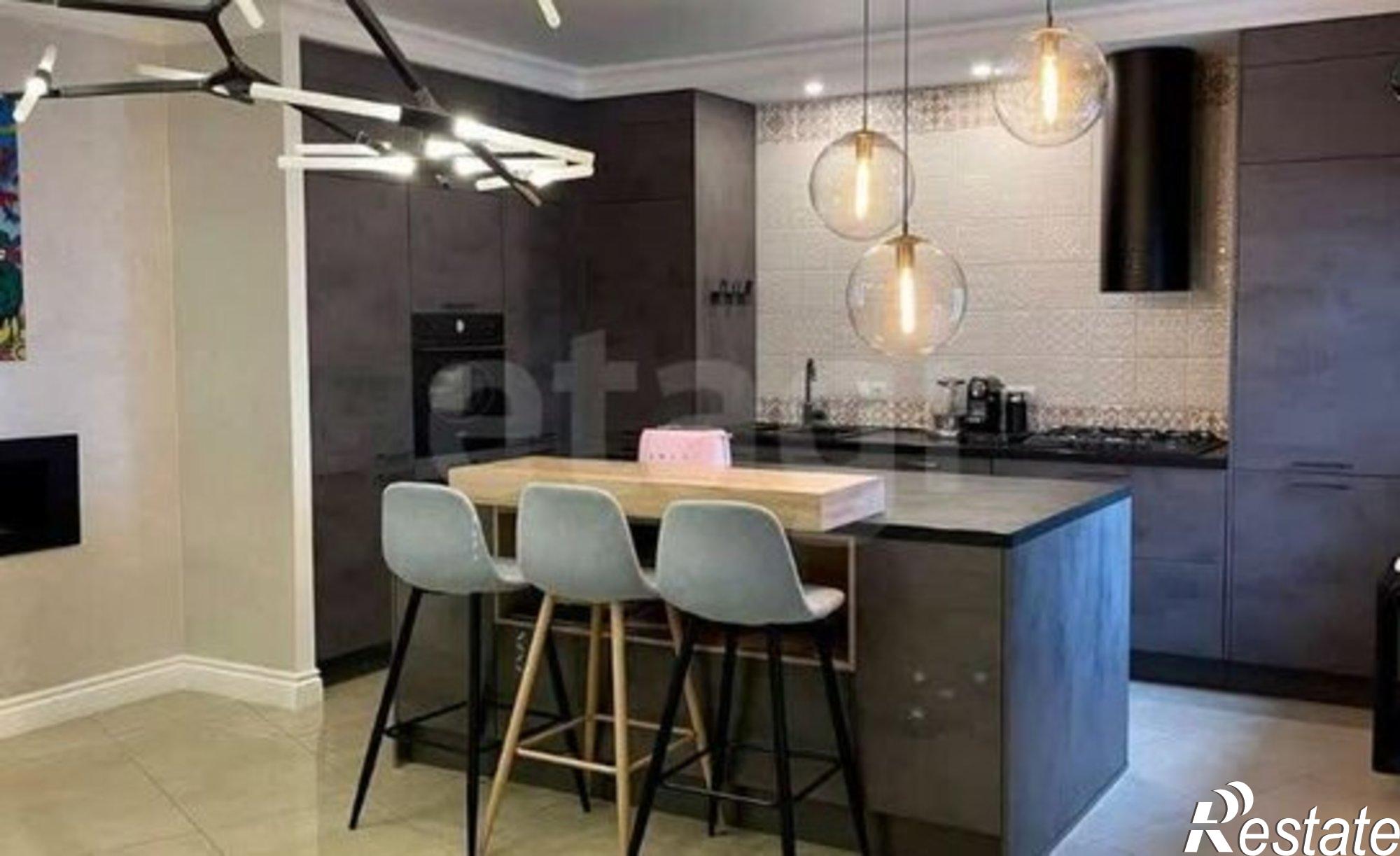 Купить квартиру за 19 000 000 рублей на ул 1-я Александра Невского, 10 19