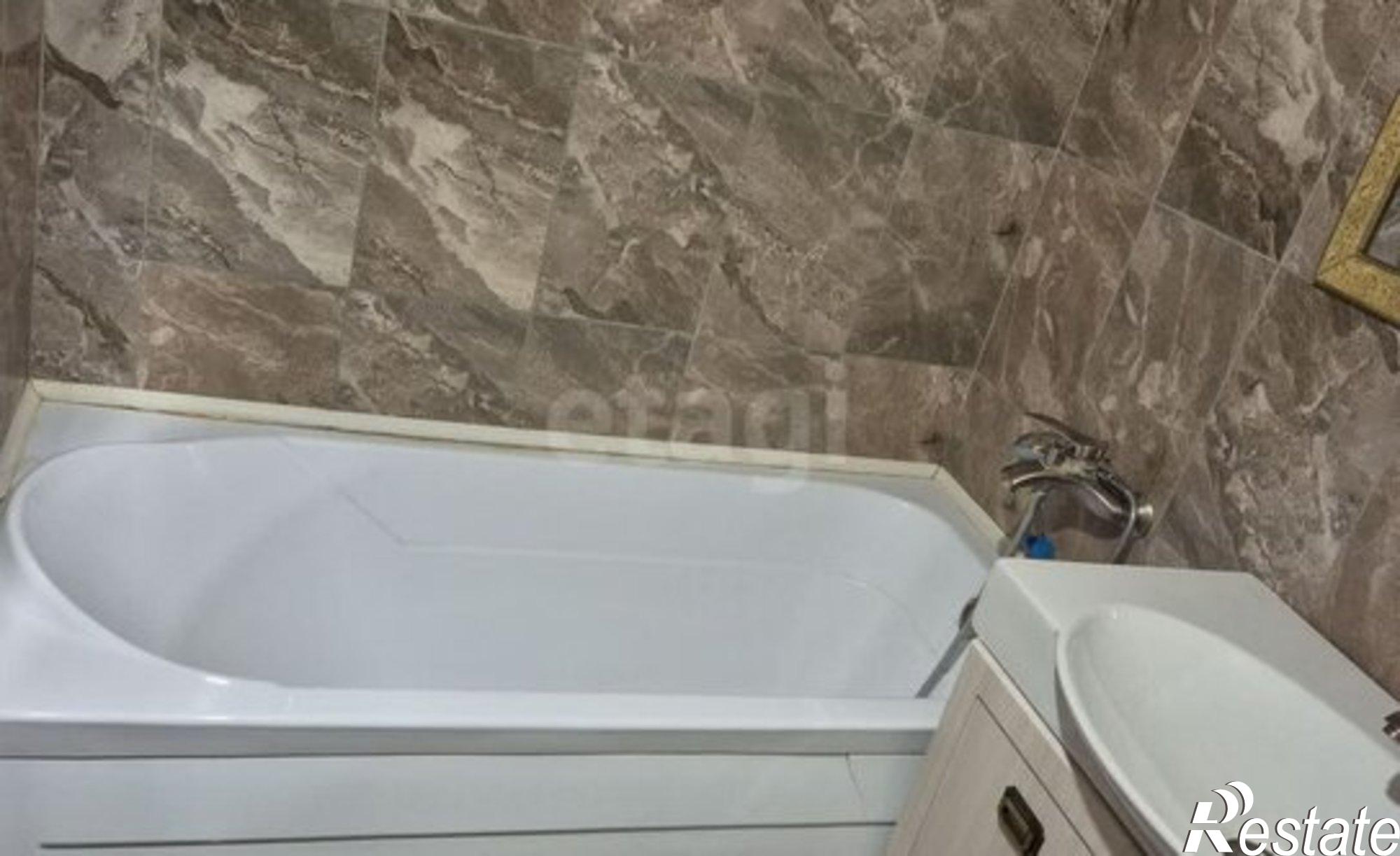 Купить квартиру за 3 650 000 рублей на ул Веселова, 28