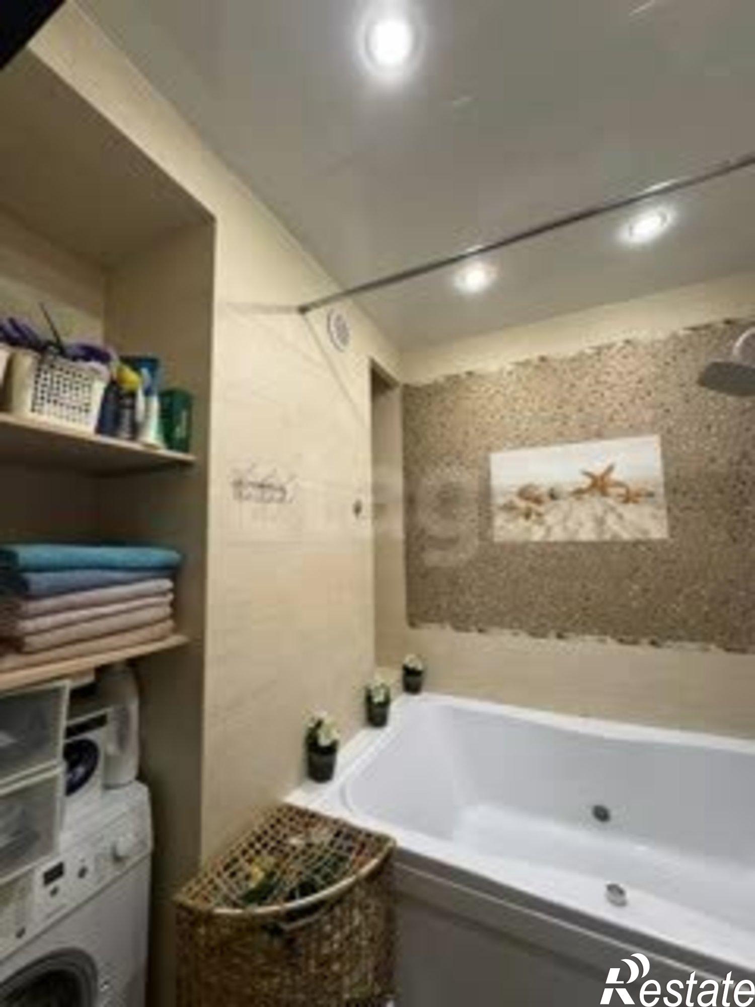 Купить квартиру за 7 800 000 рублей на ул Марии Смирновой, 3