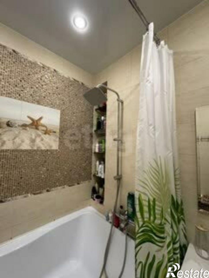 3-комн квартира ул Марии Смирновой, 3,  д. 3